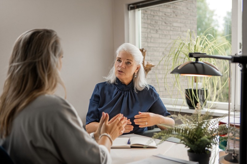 senior leader coaching in performance conversation